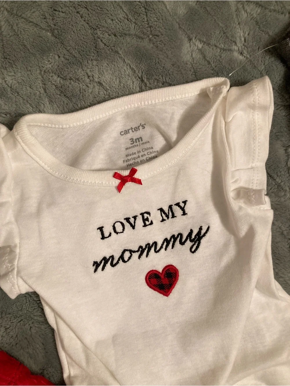 Carter’s 3M Love my Mommy 3 piece set NWT
